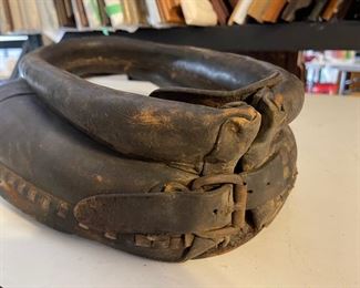 Antique Horse Collar  Draft Harness Yoke Leather	24.5” x 18.5”	
