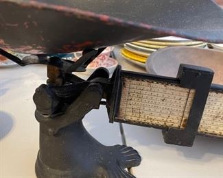 Antique Candy Scale New York City F-6 serial 20	10” x 18” x 10”	HxWxD
