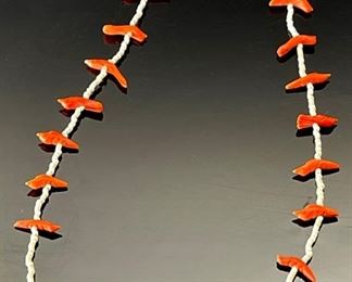 Vintage Zuni Fetish Bird & Turtle Necklace Coral & Shell Heishi Native American Heishe	23in	
