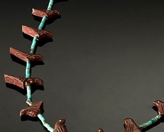 AS-IS Vintage Zuni Fetish Bird  Turquoise Heishi Native American Heishe	26in Long	
