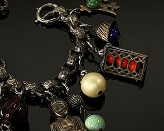 Vintage Napier Asian Charm Bracelet	7.25in Long	
