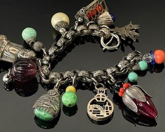 Vintage Napier Asian Charm Bracelet	7.25in Long	
