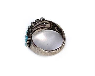 Vintage Native American Turquoise & Silver Petite Point Ring Size 7.5	Size: 7.5	
