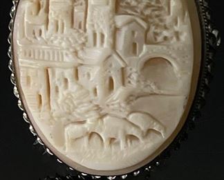 Antique Cameo Pendant Brooch Carved Shell Landscape	49x38x12mm	
