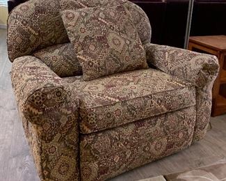 La-Z-Boy Chair and 1/2 Recliner