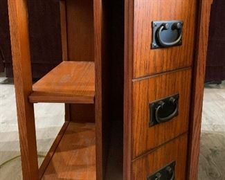 Beachcrest Steiner End Table pair