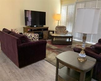 La-Z-Boy Hampden Premier Swivel Chair
La-Z-Boy Primo Chairside Table
La-Z-Boy Primo Rectangular w Drawer End Table Pair
La-Z-Boy Primo Cocktail Table w Lift Top
La-Z-Boy Area Rug Generations 7'10" x 11'