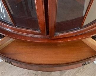 Vintage Corner Curio