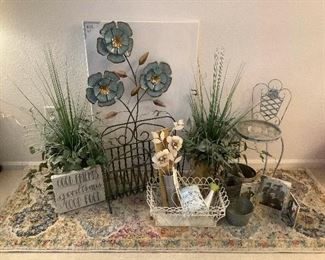 Unique Metal Decor Rug Runner