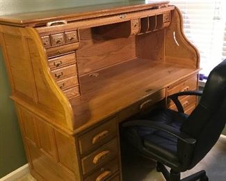 Rolltop Desk and Chair Combo