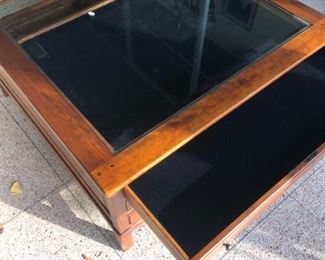 Bob Timberlake display coffee table 
