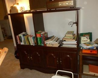 Small entertainment center