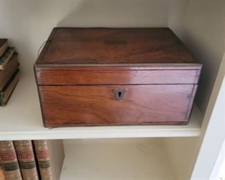 overall dimensions 5" high x 12" wide x 9" deep