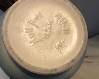 Hull Wildflower Ewer/Pitcher W-11-8 1/2" 