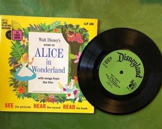 Vintage Read Along Disneyland Book 33 Record Alice in Wonderland #306