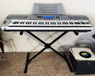RadioShack Electric Keyboard (Works)