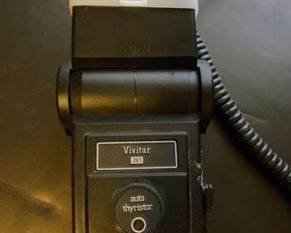 Vintage Vivitar Auto Thyristor 283 SLR Shoe Mount Flash Unit