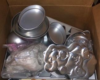 WILTON Baking supplies 