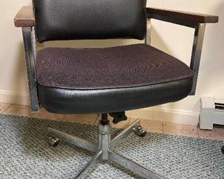 Black Swivel Chair With Wood Arms