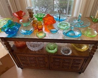  Mid Century Color Glass. Viking Stretch, Ashtrays, Centerpiece's