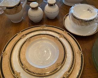 Noritake New Lineage II, Kilian . 5 Piece Place Setting. There are 12 Place Settings. Service Sold Separate. Never Used.