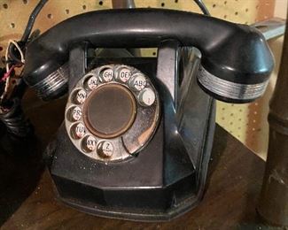 Vintage Bakelite Rotary Dial Desk Phone (3)
