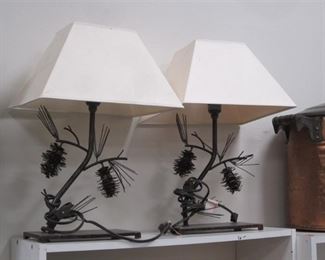 Pinecone theme lamps