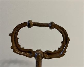 Vintage cast iron Scottie doorstop with handle. Photo 3 of 3.