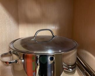 Sample of cookware.