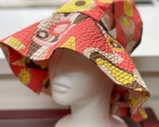 Pucci bucket hat.