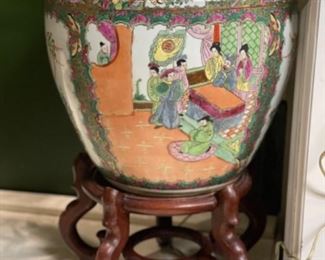 Chinese Export fish bowl on mahogany stand.
