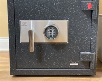 Amsec safe. Measures 22" x 22" x 22."