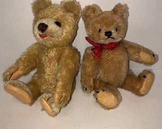 2 Mini Stuffed Bears