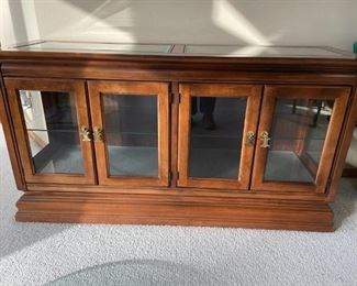 Display Cabinet