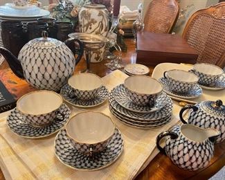 Russian China Tea Pot, Cup & Saucer Set, Cream & Sugar