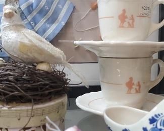 Vintage Howard Johnson Collectible