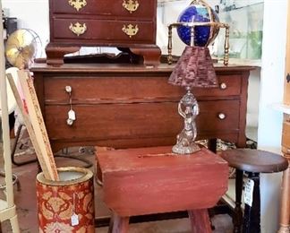 Vintage Furniture, Lamps, Dressers