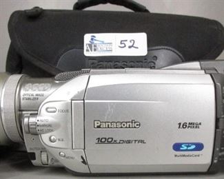 PANASONIC PV-DV951D CAMCORDER WITH SD CARD, CHARGER, REMOTE IN CARRY CASE