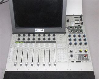 EUPHONIX MAX AIR CONSOLE CM 404