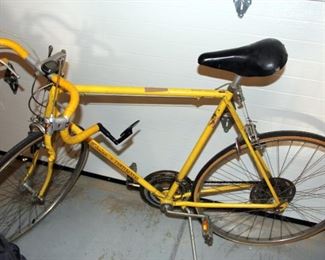 Vintage Schwinn Continental Bike