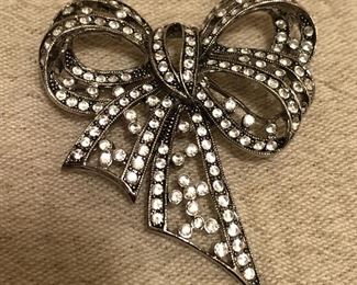 Joan Rivers Rhinestone Brooch