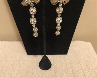 Vintage Lois Anne Earrings 