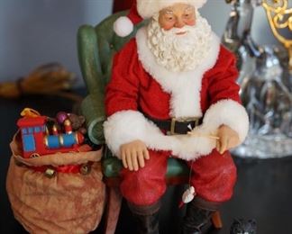 Santa with kitty decoration