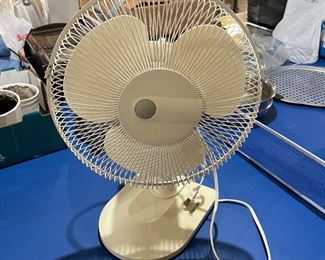 Tatung table fan,  was $15, NOW $8