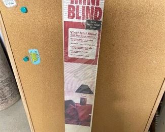 Off white mini blinds, was $6, NOW $3