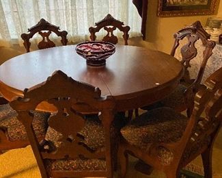 Walnut oval table and 6 beautiful walnut chairs!