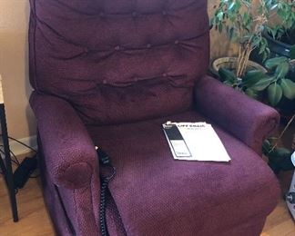 2012 Pride lift chair recliner- it's BIG! Size XXL, 600 lbs. capacity, soft chenille type upholstery. As shown here: 40”W, 38”D, 45”H. 