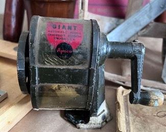 Vtg. Apsco Giant Automatic pencil sharpener
