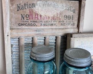 1 of 2 Vtg. wash boards Little Queen & National 