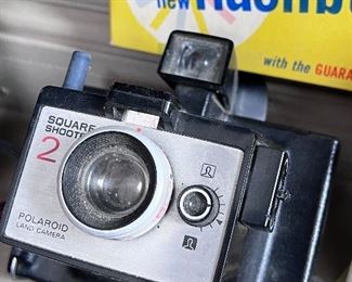 Vtg. Square Shooter 2 Polaroid land camera 